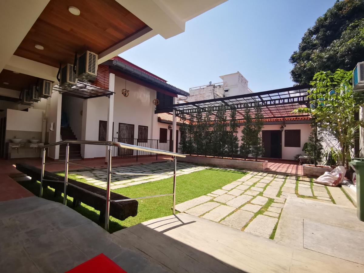 Mclane Boutique Hotel 3*