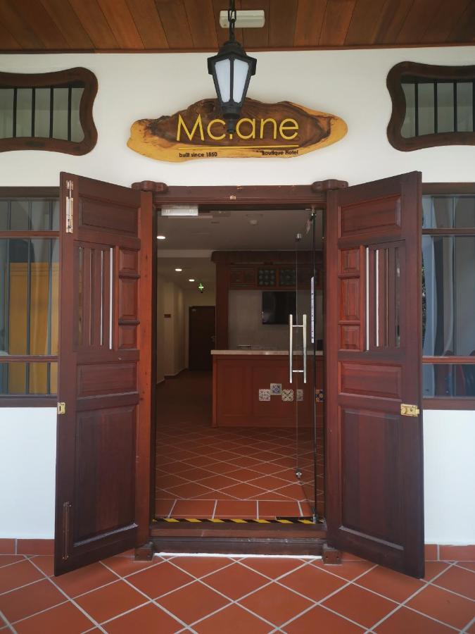 Mclane Boutique 3*